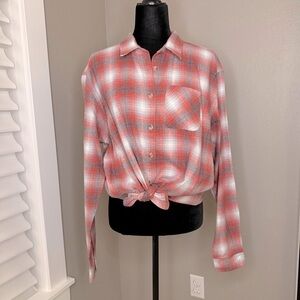 NWOT Pacific Crest women’s soft flannel button down shirt size large